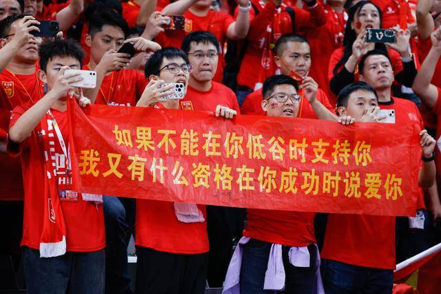 马德里德比裁判因判罚失误将面临停赛处罚
